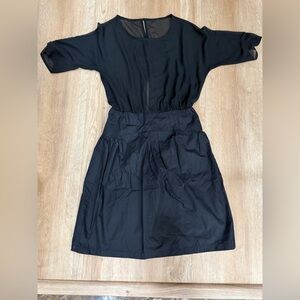Simple Black Short Sleeve Dress M